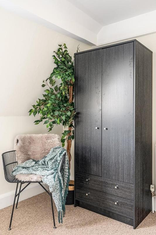 Beautiful Character 3 Bed City Centre Apartment Bath Eksteriør bilde