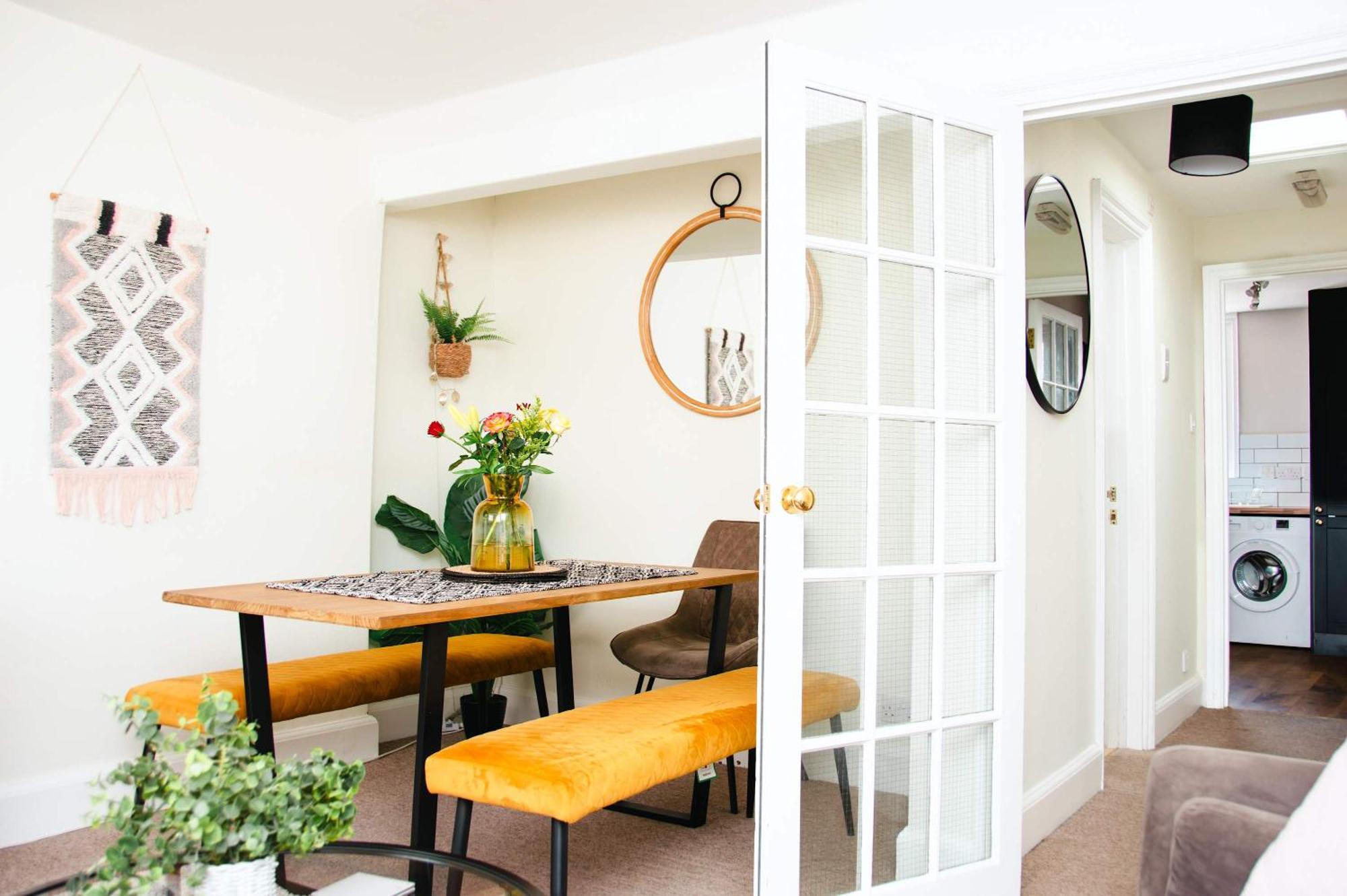 Beautiful Character 3 Bed City Centre Apartment Bath Eksteriør bilde