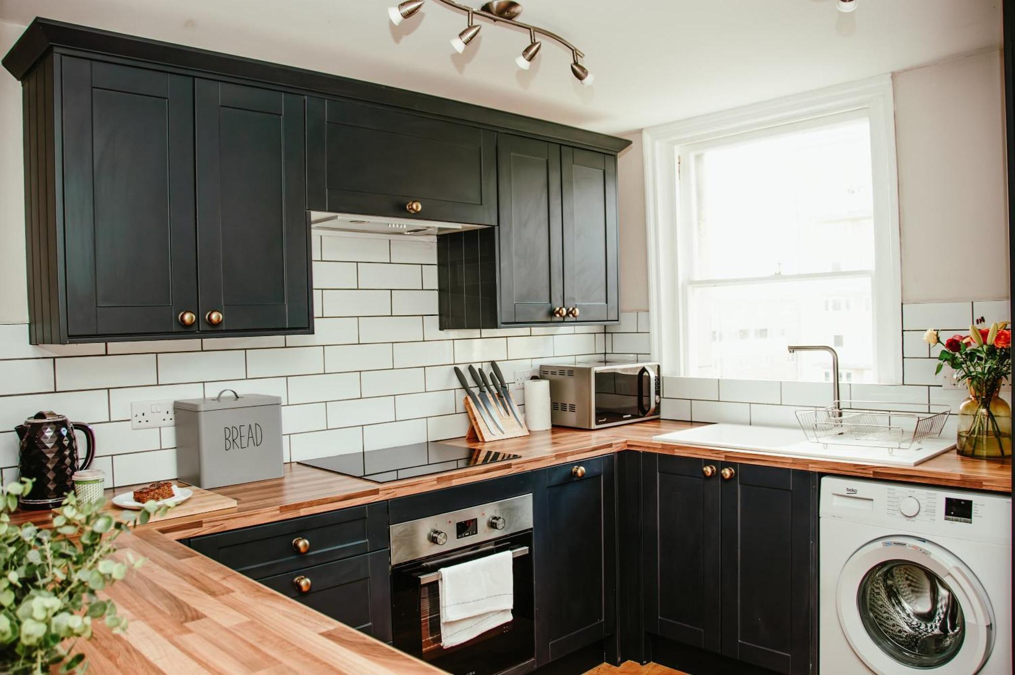 Beautiful Character 3 Bed City Centre Apartment Bath Eksteriør bilde